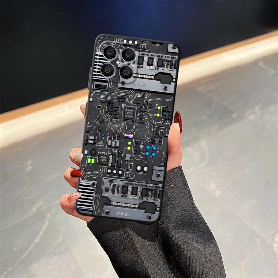 غطاء هاتف أرجواني بتصميم وحدة  - مراجعة Gaming Console X7 وسعره